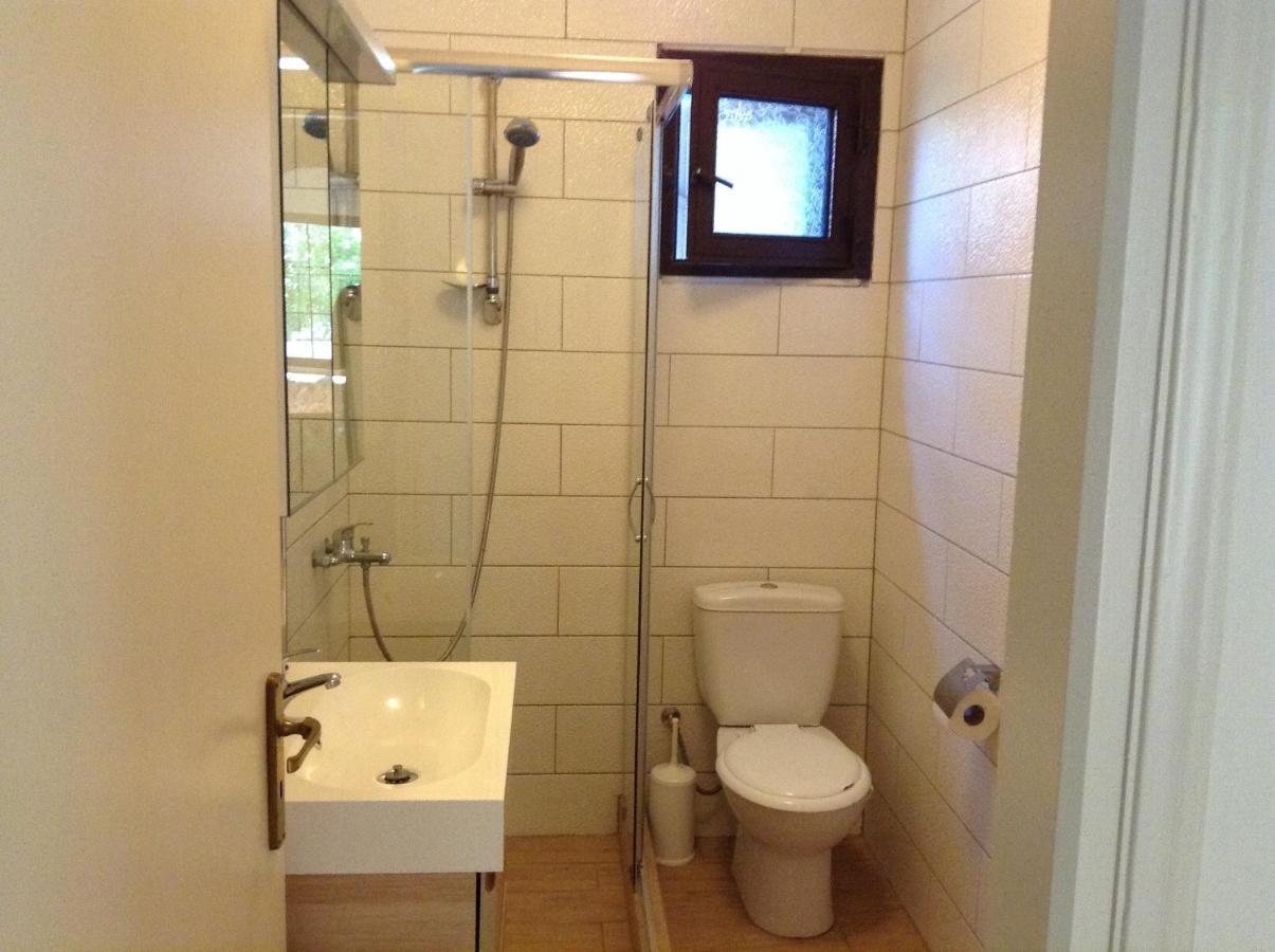 Gialova Garden Bungalow מראה חיצוני תמונה