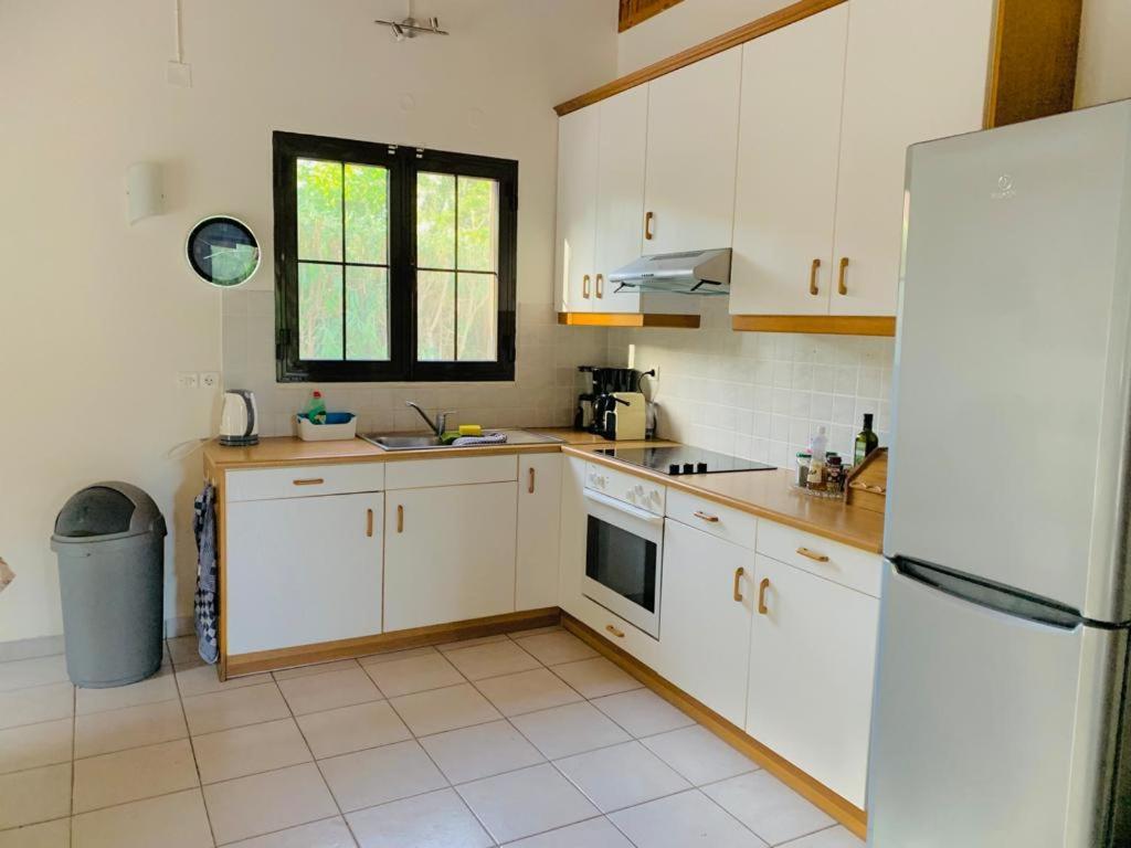 Gialova Garden Bungalow מראה חיצוני תמונה
