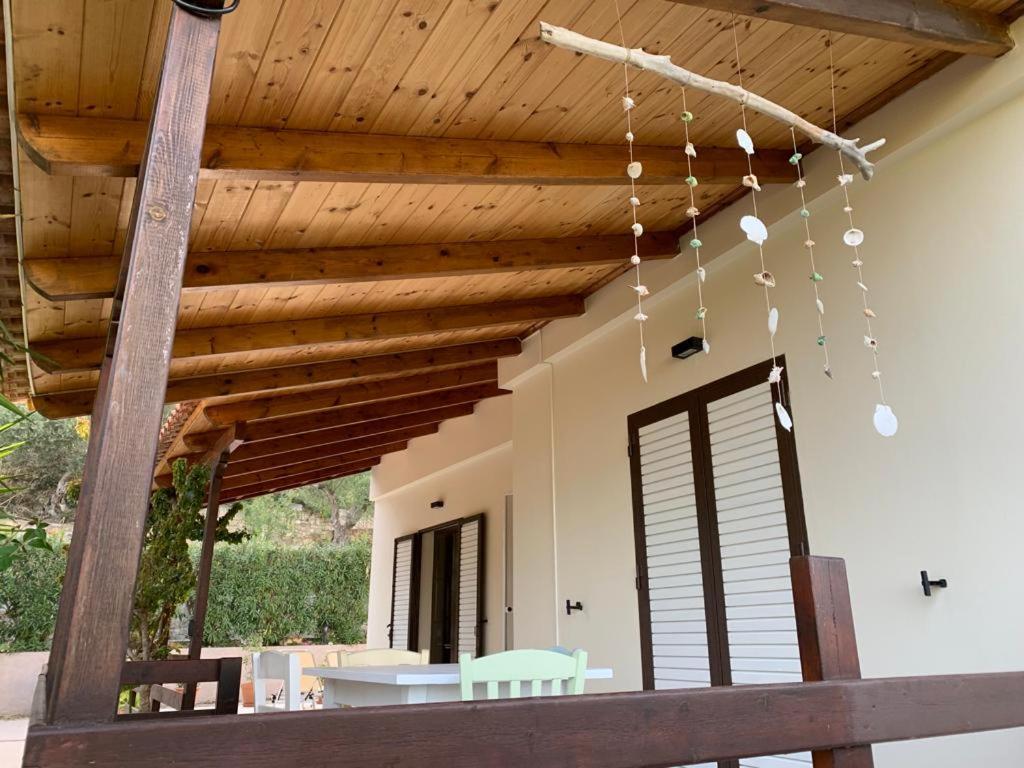 Gialova Garden Bungalow מראה חיצוני תמונה